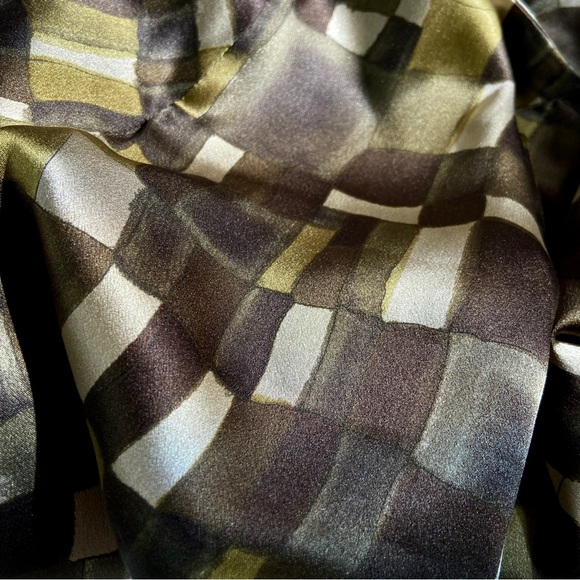 Vintage Escada Green Silk Abstract Moss Green Blouse - Picture 2 of 11